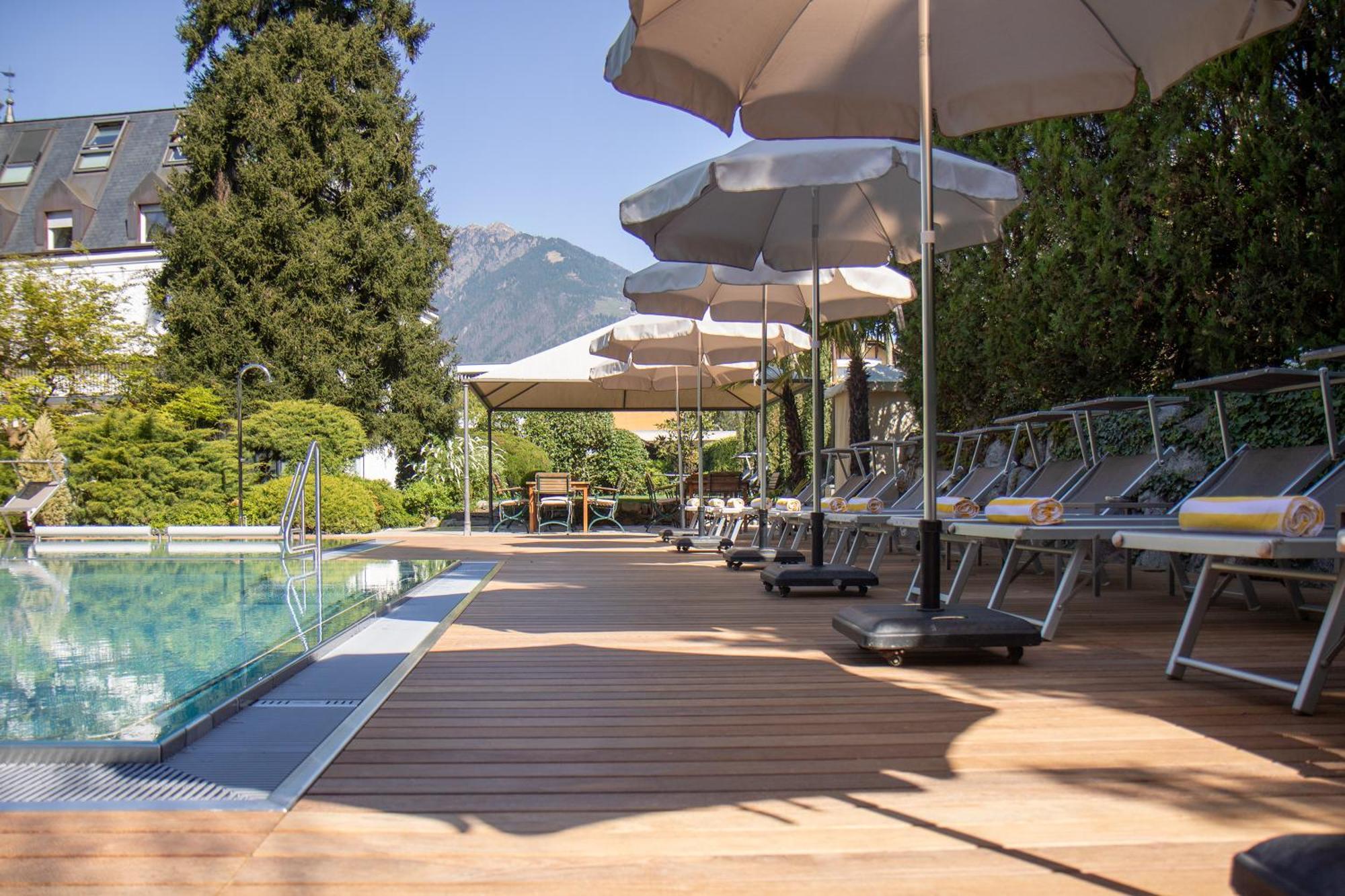 Hotel Sonnenhof Мерано Екстериор снимка
